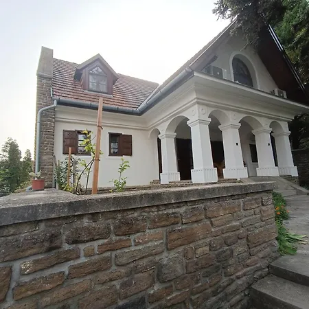 Katerina Vendeghaz 3* Tihany